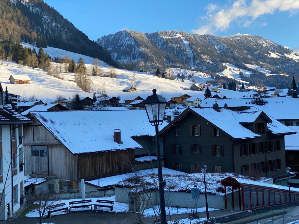 Hotel Adler Schupfheim Esterno foto